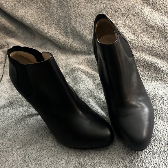 Leather boots - Picture 2 of 9